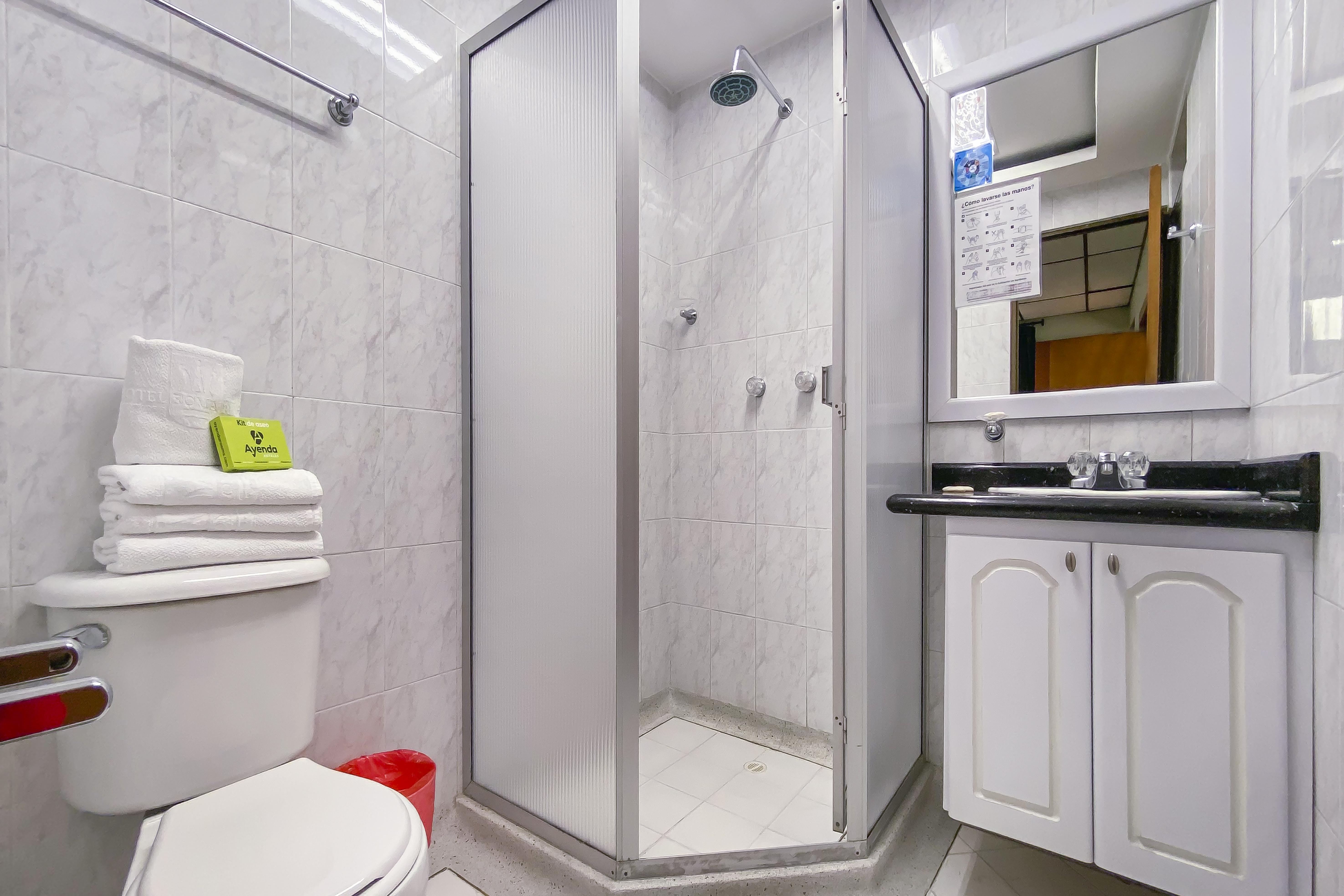 Ayenda 1140 Roma Plaza Ξενοδοχείο Manizales Εξωτερικό φωτογραφία